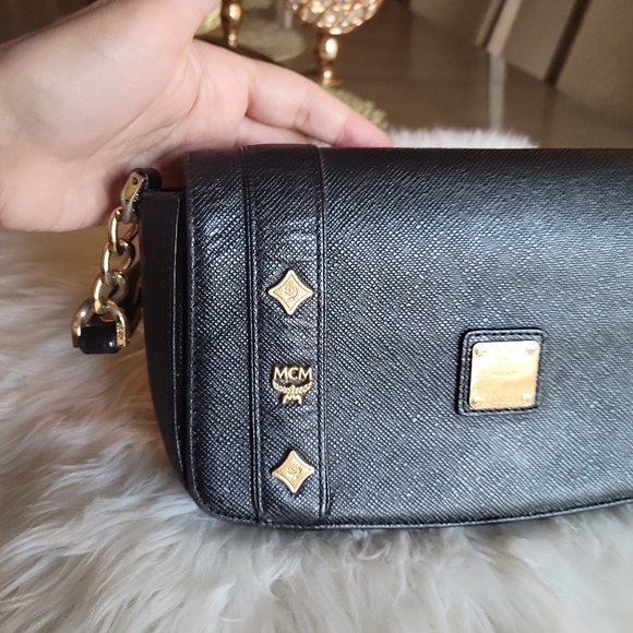 100% Authentic MCM vintage small shoulder bag - Picture 4 of 10